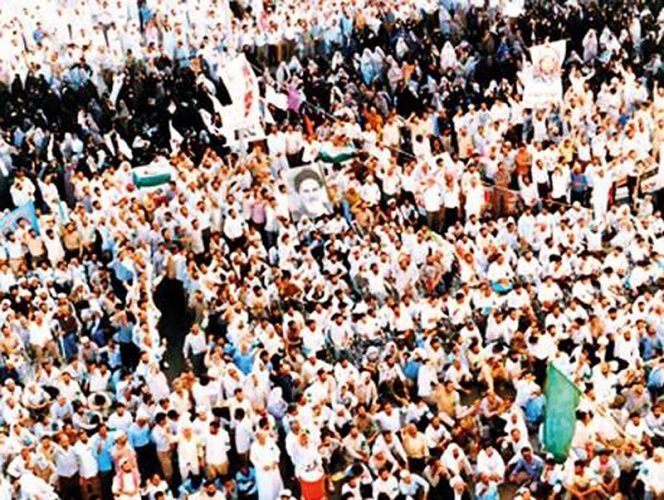 کشتار درمکه، نمونهای منحصربهفرد از عملکردهای رژیم فاشیستی حاکم برایران – قسمت اول