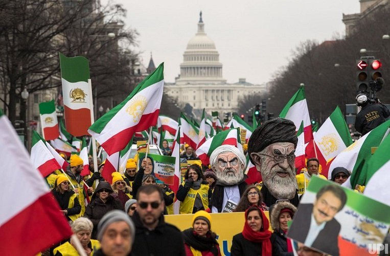 گردهمایی و راهپیمایی در واشینگتن همزمان با روز جهانی زن در حمایت از مقاومت و قیام مردم ایران