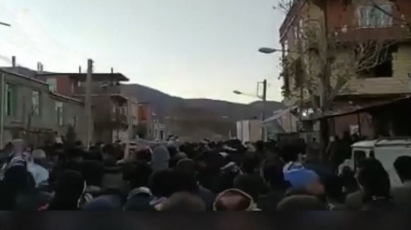 مرگ بر دیکتاتور فریاد مردم مریوان