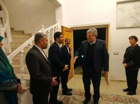 اشرف نیوز، وبسایت پوششی وزارت اطلاعات آخوندها برای شیطان سازی از مجاهدین خلق