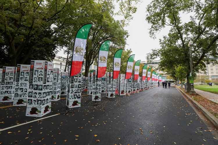 نقض حقوق بشر در ایران، نمایشگاه و سخنرانی‌ها در مقابل وزارتخارجه آمریکا